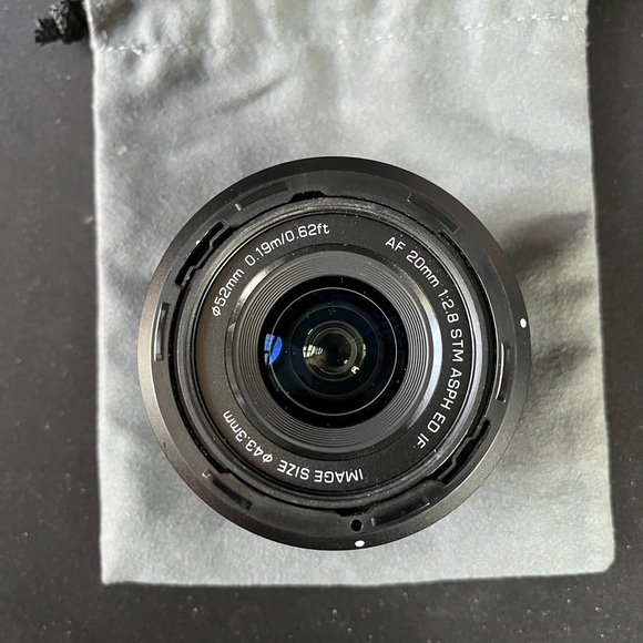 Viltrox 20mm F2.8 FE Full Frame AF Wide Angle for Sony Camera Lens - Picture 7 of 15